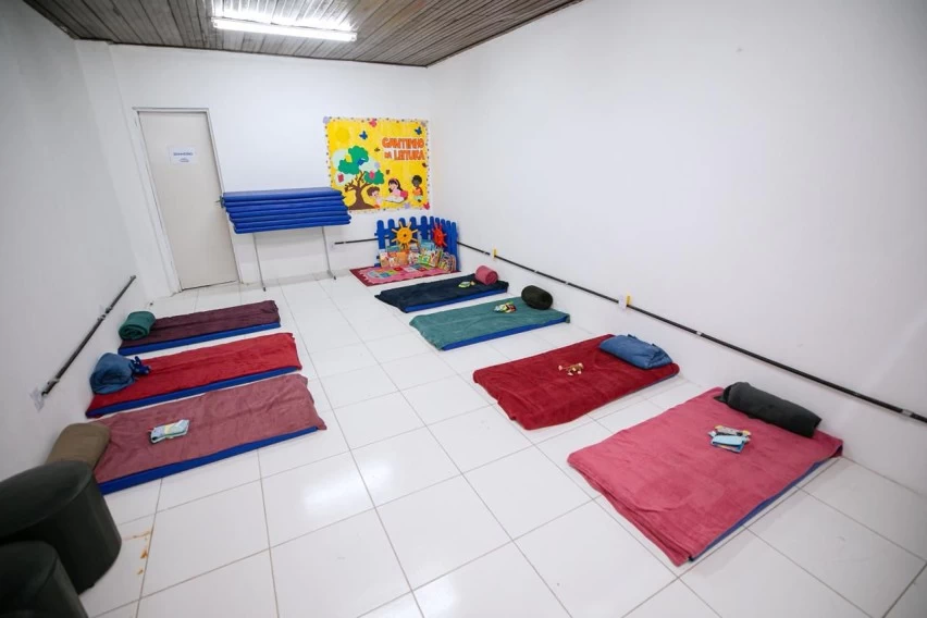 Prefeitura de Lauro de Freitas garante Espaço Kids para filhos de ambulantes durante a Mica Lauro