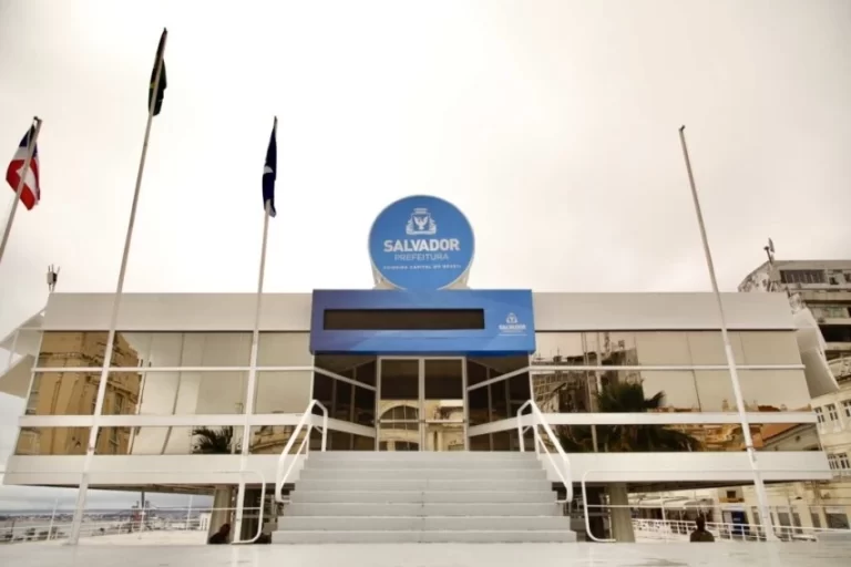 Prefeitura e Sindseps assinam acordo para fim da greve dos servidores municipais