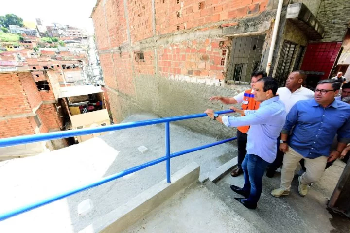 Prefeitura entrega mais duas contenções de encosta e chega a 551 áreas protegidas em Salvador