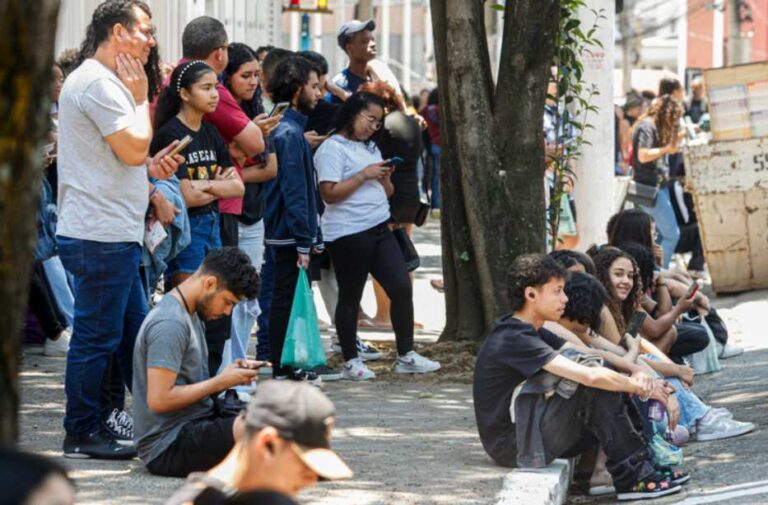 Inep aplica neste domingo provas do Encceja e do Revalida