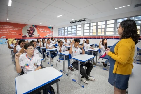 SEC convoca 40 professores da Educação Básica aprovados em processo seletivo