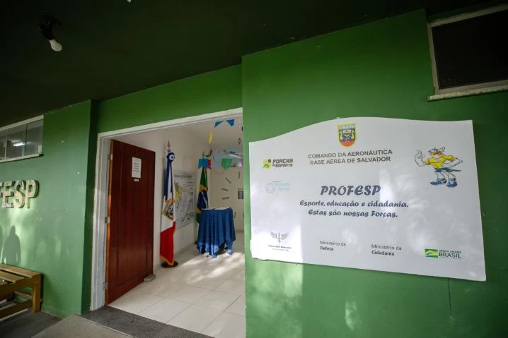 Débora Régis - Prefeitura de Lauro de Freitas e Base Aérea de Salvador retomam Programa Forças no Esporte