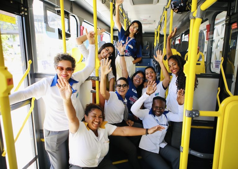 Salvador é finalista do prêmio Smart City Expo Curitiba com projeto Mulheres no Volante