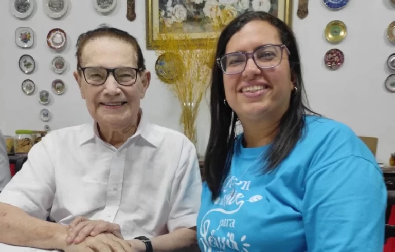 Vice-prefeita Ana Paula Matos destaca legado de paz e caridade de Divaldo Franco