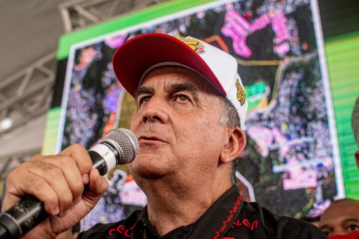 Fábio Mota revela que o Vitória poderá jogar em Pituaçu enquanto obras acontecem no Barradão