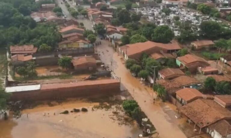Governo do Estado decreta situação de emergência em 21 municípios baianos afetados pelas chuvas