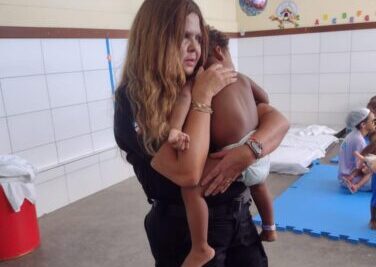 Dercca visita abrigos montados para acolher filhos de ambulantes no Carnaval