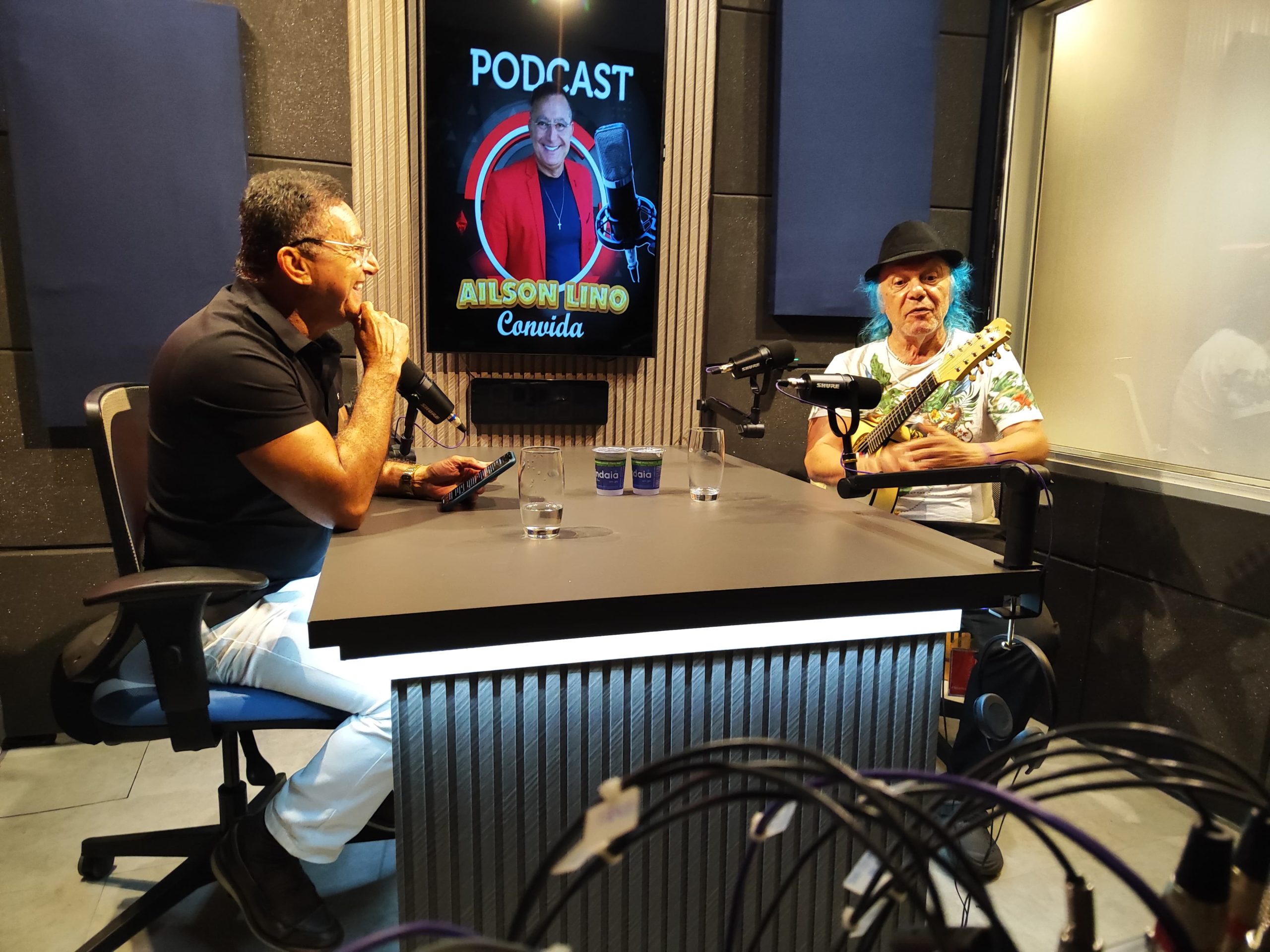 Podcast “Ailson Lino Convida” estreia com Armandinho Macedo na Band; saiba mais