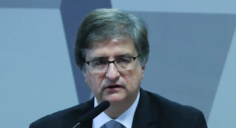 PGR entra com ação no STF e diz que emendas Pix são inconstitucionais