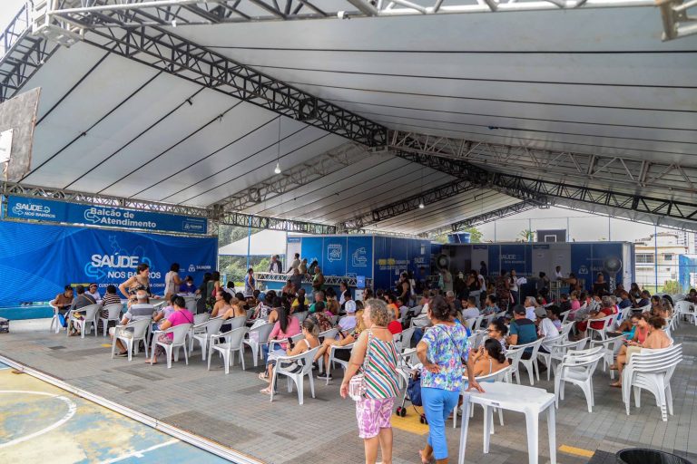 Saúde nos Bairros: iniciativa inicia atendimento em Stella Maris e Paripe