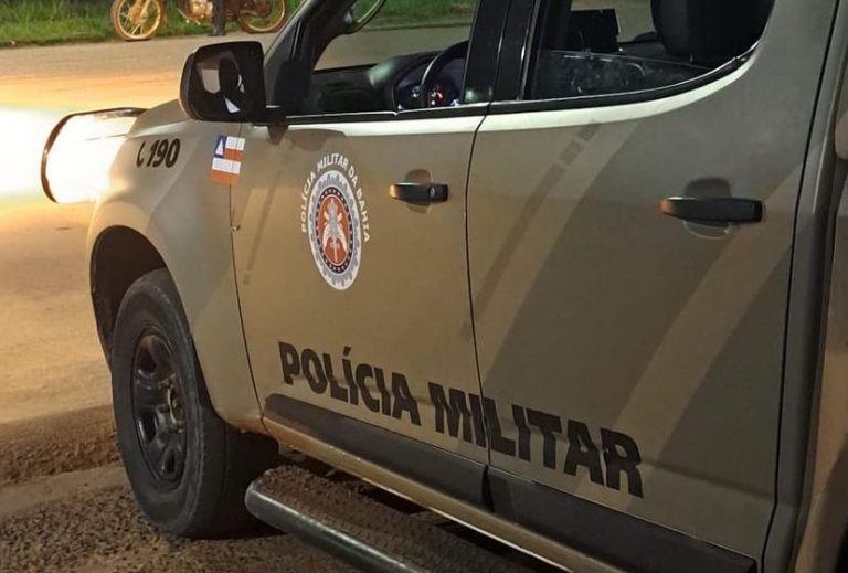 ESTRAGOU O VELÓRIO: Vítima recebe dezenas de tiros na Ligação Lobato-Pirajá