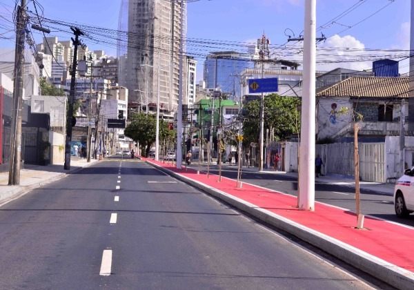 Trecho da Conselheiro Pedro Luiz interditado para ônibus e caminhões entre sábado (24) e segunda (26)