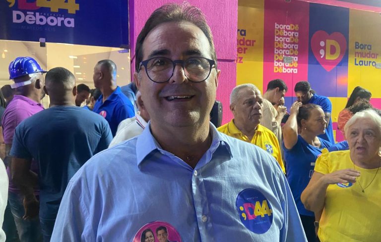 Rosalvo está disfarçado de vermelho, diz Vidigal Cafazeiro