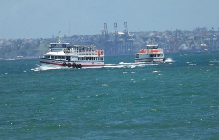TRAVESSIA TRANQUILA: Embarcações que operam Salvador-Mar Grande tem fluxo regular