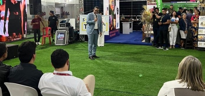SDE participa de Feira Regional de Negócios em Irecê