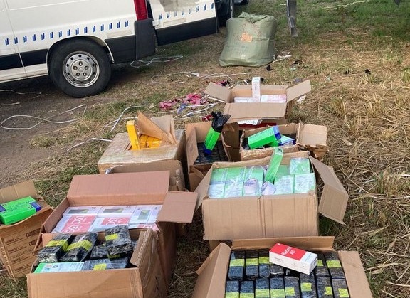Celulares roubados são descobertos em carga apreendida pela PRF e Receita Federal em Feira de Santana
