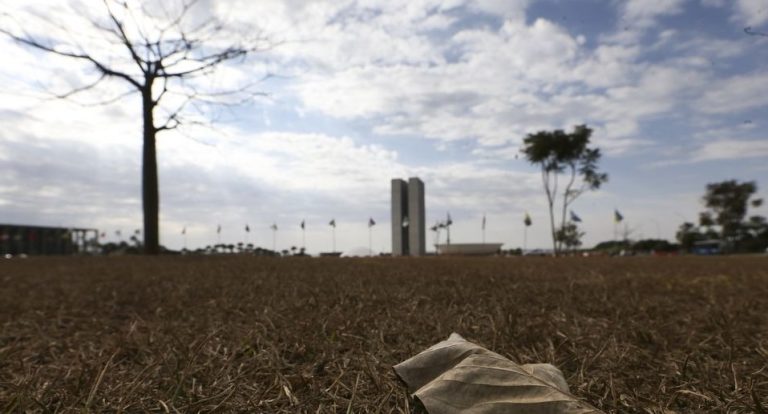 Inmet divulga alerta de baixa umidade em três estados do Centro-Oeste