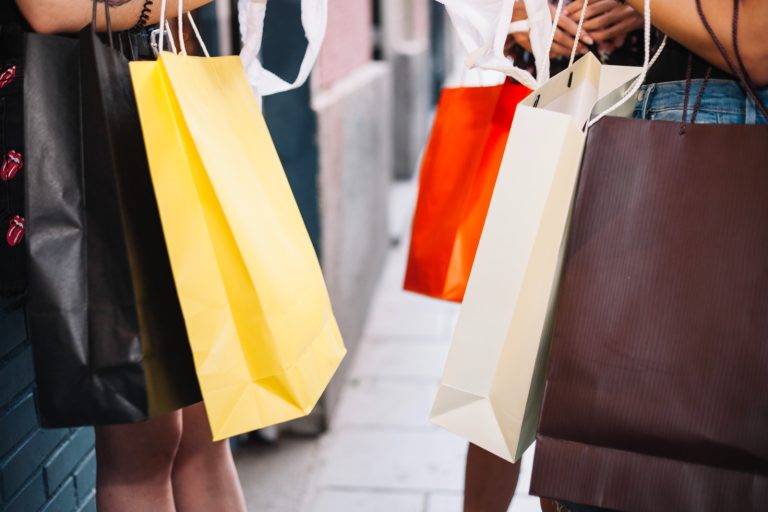 MAIS UM PESO NO BOLSO! Compras da Shein e Aliexpress vão ficar mais caras na Bahia a partir de abril