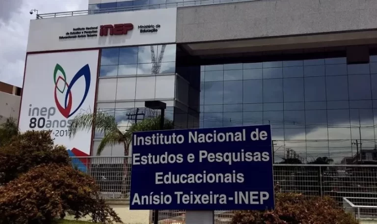 Inscrições para o Encceja 2025 terminam sexta-feira