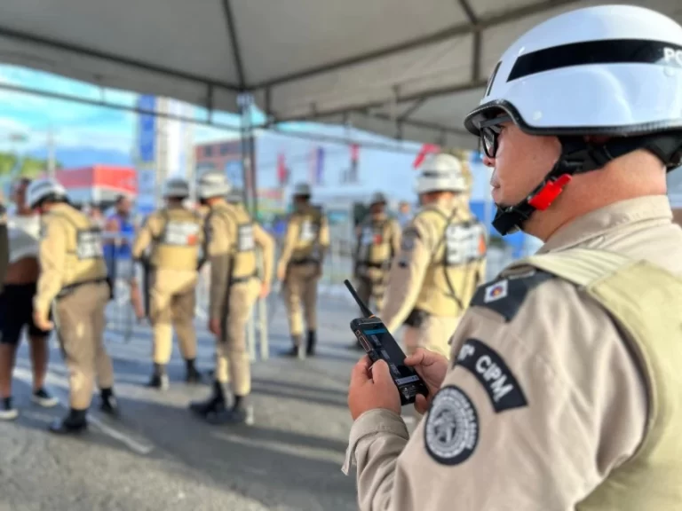 Reconhecimento Facial da SSP localiza homicida foragido na Micareta de Feira