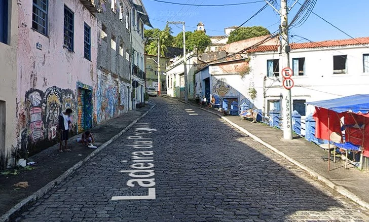 Tiros e homem morto no bairro Dois de Julho
