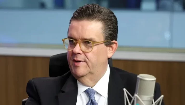 Ladrão entrou no INSS no governo Bolsonaro, diz ministro no Senado