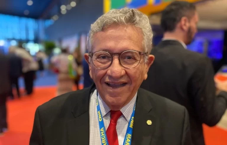 Luiz Caetano exalta gestão de Lula e celebra 58% de aprovação em Camaçari: “O Brasil e a cidade sentem que têm governo”