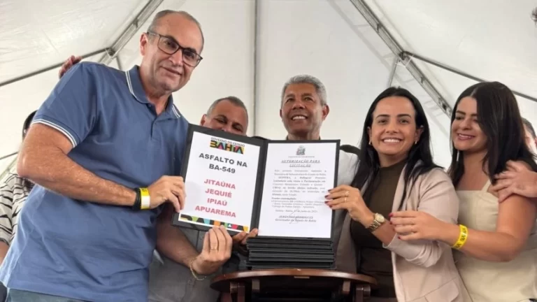 Governador autoriza licitação para pavimentação da BA-549, de Apuarema à Baixa Alegre, solicitada por Hassan