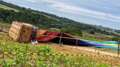 - Balão com 35 pessoas cai e uma morte confirmada
