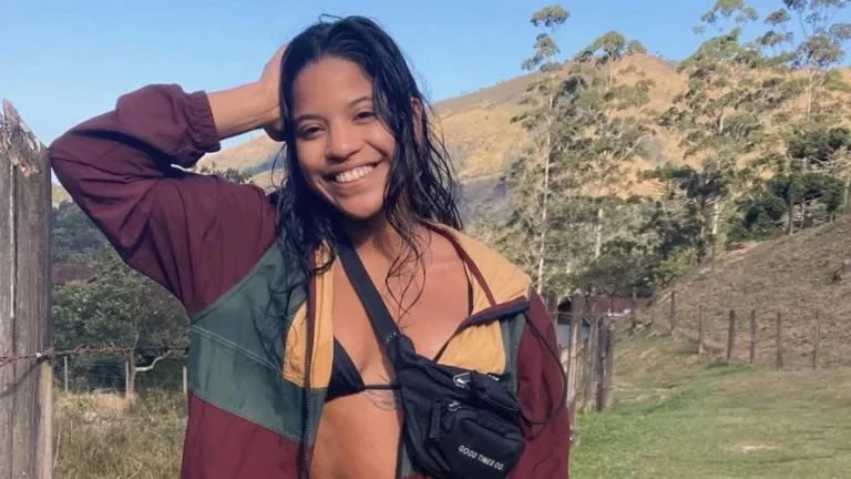 Brasileira que caiu em vulcão na Indonésia é localizada com ajuda de drone