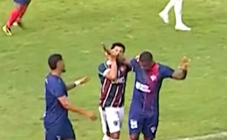 FLU X BAHIA DE FEIRA: Mordida e cartões vermelhos na série B do Baianão