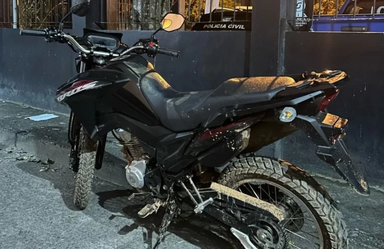 Em Itanhém, PM recupera moto roubada e prende suspeito