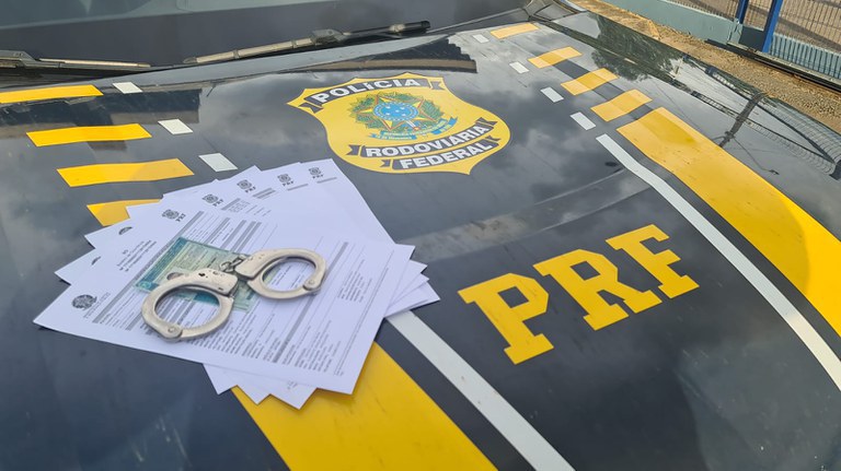 Foragido da justiça por não pagamento de pensão alimentícia é preso na BR 367