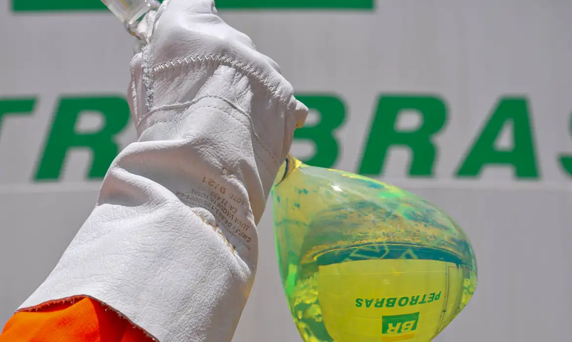 Petrobras tem lucro líquido de R$ 23,7 bilhões no 1º trimestre de 2024