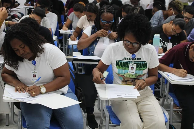 Projeto Primeiro Emprego convocou 1283 pessoas em dois meses