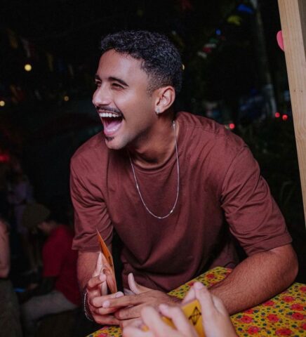- E AÍ, PAI?! Baiano “viciado em amar” é confirmado no BBB24; Saiba se é seu vizinho ou parente