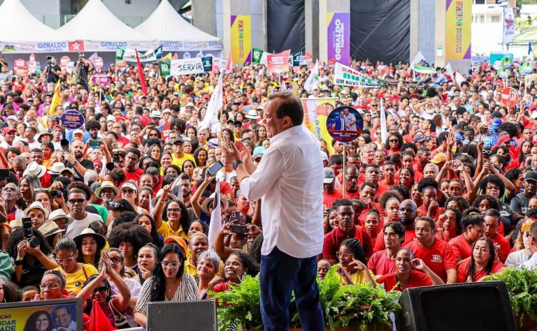 Convenção oficializa candidaturas de Geraldo e Fabya à Prefeitura de Salvador