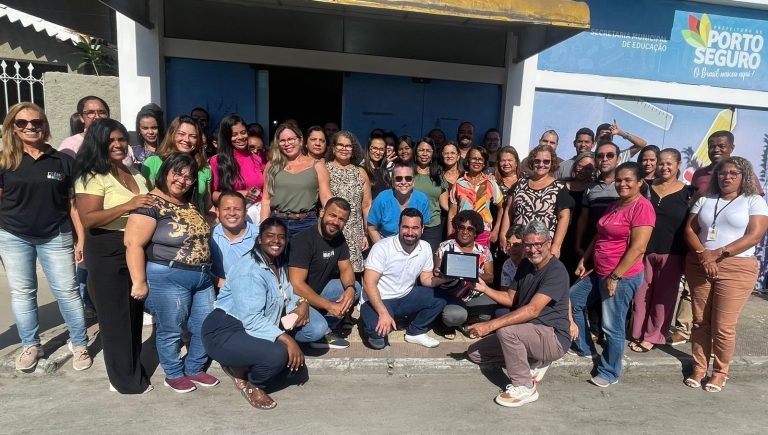 Porto Seguro é premiado pelo Instituto Ayrton Senna por avanços na Educação