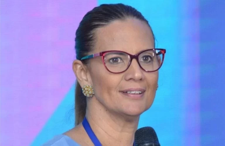 Prefeito Bruno Reis anuncia Duda Lomanto como nova secretária do Mar