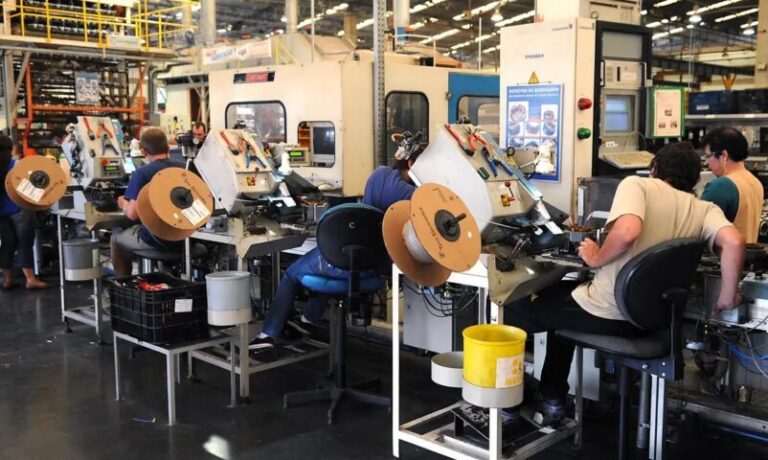 Com alta de 14% no trimestre, produção de motos é a melhor em 13 anos