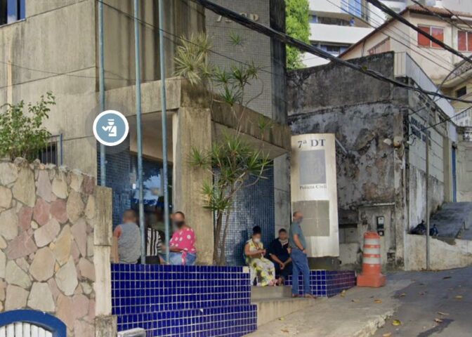 MAU CARÁTER: Homem não aceita devolver Pix errado feito por funcionária de restaurante no Rio Vermelho