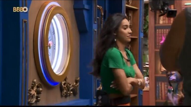 BBB24: Vanessa Lopes aperta o botão e desiste do confinamento