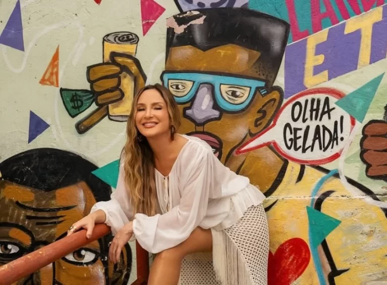 ‘Sou crente mesmo!’: Claudia Leitte reafirma fé cristã e manda recado aos críticos