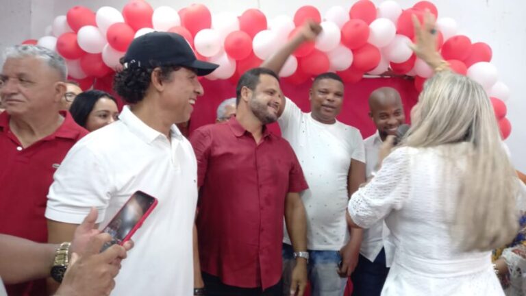 SANTO AMARO: com cenário desfavorável, prefeita Alessandra desiste de reeleição: “não quero cara feia e choro”
