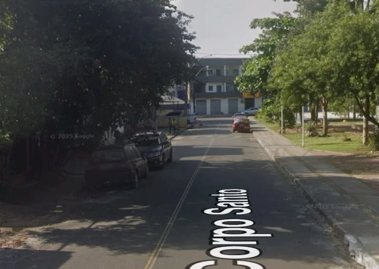 Homicídio em Camaçari: Homem é morto a tiros em via pública no Bairro dos 46
