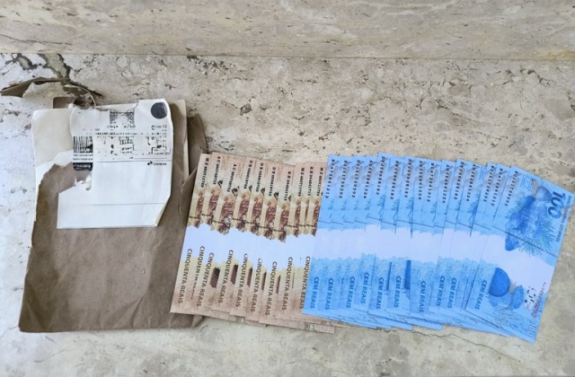 NO FLAGRA: Homem é preso após receber encomenda de dinheiro falso em Vitória da Conquista
