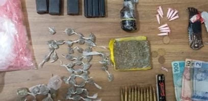 VÁRIAS OCORRÊNCIAS: PM apreende granada, munições, drogas e veículos no Extremo-Sul da Bahia