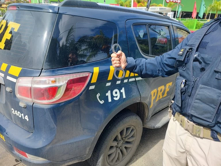 Homicida procurado pela justiça de Mato Grosso é detido pela PRF em Salvador