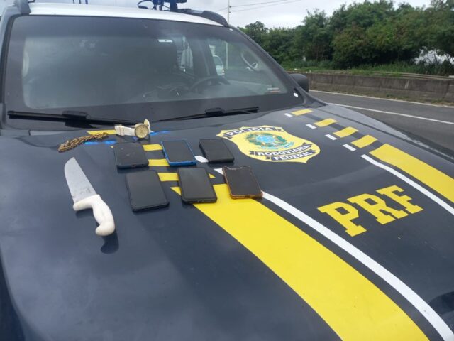 PRF prende assaltante de ônibus na BR 324