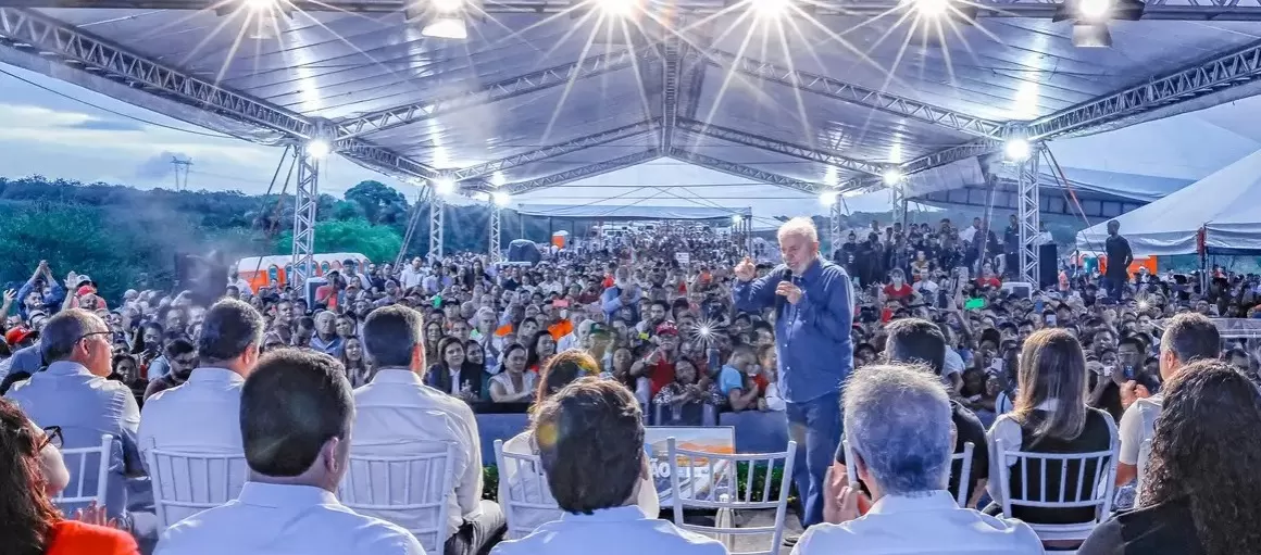 Lula entrega 914 moradias do Minha Casa, Minha Vida em Maceió